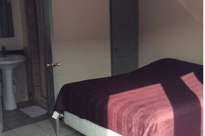 Room 11 of 47