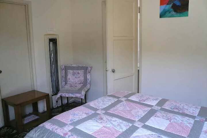 Room 10 of 47